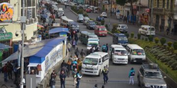 El servicio del transporte público en La Paz. Foto: Archivo.