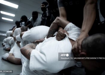 EEUU envió a El Salvador a supuestos miembros del Tren de Aragua