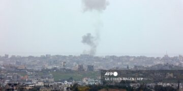 Israel sigue con el bombardeo en Gaza