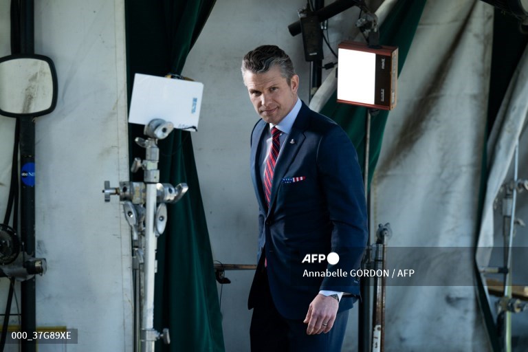 El Secretario de Defensa estadounidense, Pete Hegseth