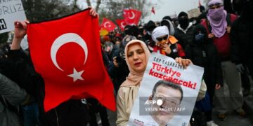 Manifestaciones masivas en Estambul