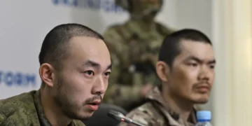 Dos combatientes chinos del ejército ruso fueron detenidos
