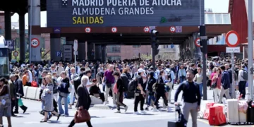 El caos se apoderó de las calles en varias ciudades españolas/AFP