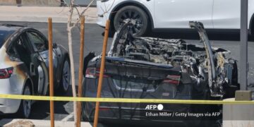 Vehículos Tesla fueron incendiados en La Vegas