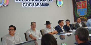 Reunión de gobernadores. en Cochabamba.