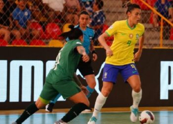 La boliviana 'Cokito' Gálvez va a a la marca de la brasileña Emilly