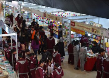 La segunda Feria del Libro de El Alto atrajo a 42.000 visitantes.