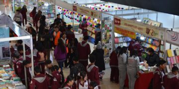La segunda Feria del Libro de El Alto atrajo a 42.000 visitantes.