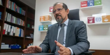 Ítalo Cardona, director de la Oficina de la OIT para los Países Andinos. FOTO: OIT