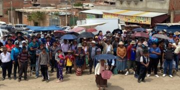 Bloqueo en el ingreso al relleno sanitario de K'ara K'ara impide el paso de maquinaria de la Alcaldía para comenzar el cierre técnico.