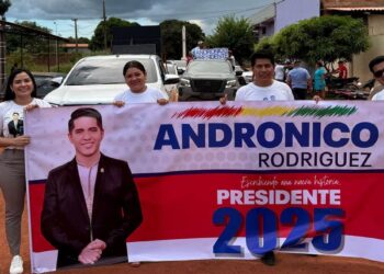 Una caravana recorrió las calles de San Matías en respaldo de la candidatura de Andrónico Rodríguez.