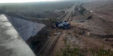 El vehículo se salió de la carretera