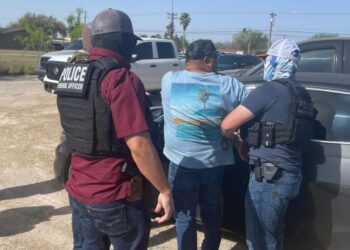 El ICE continúa con las redadas contra los migrantes
