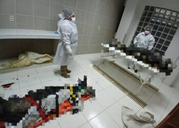 Los cuerpos en la morgue en Huanuni