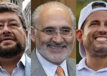 Samuel Doria Medina, Carlos Mesa y Luis Fernando Camacho, líderes de la oposición.