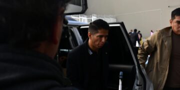 Andrónico Rodríguez llega a la reunión con el vicepresidente David Choquehuanca.
