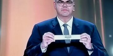 El momento justo en el que sale el bolillero de Bolívar para el grupo G