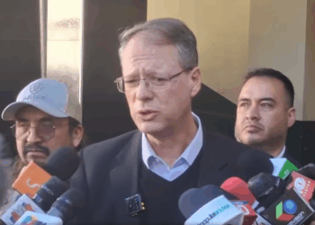 Jaime Dunn tras prestar su declaración en la FELCC por la asonada militar.
