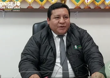 El presidente del Consejo la Magistratura, Manuel Baptista, es entrevistado por la prensa. Foto: Consejo de la Magistratura