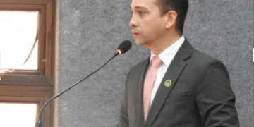 El presidente del TSJ, Romer Saucedo.