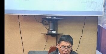 El director del Senamhi, Hugo Mamani, brindó la información en una conferencia de prensa. Foto: Captura Senamhi.
