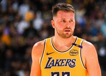 El serbio Luka Dončić fue la figura del partido.