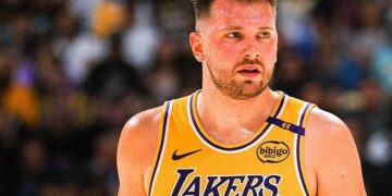 El serbio Luka Dončić fue la figura del partido.