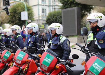 Personal de la Guardia Municipal hará los controles y seguimiento. Foto: GAMLP.