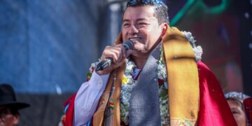 Jhonny Fernández, lider de UCS en una proclamación en El Alto