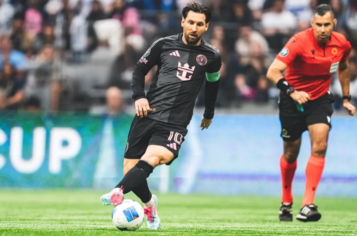 El argentino Lionel Messi en pleno partido de Inter de Miami.