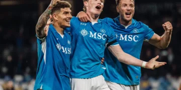Jugadores del Napoli celebran