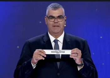 El momento de anunciar el sorteo de Nacional Potosí