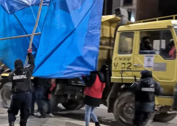 Personal de la Alcaldía realizó el operativo en la madrugada. Foto: GAMEA.