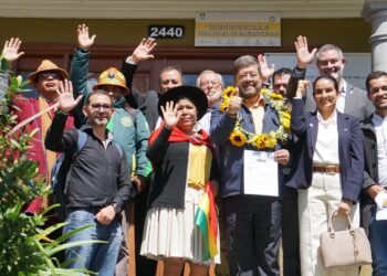 Samuel Doria Medina y su aliados políticos luego del registro de la alianza Unidad.