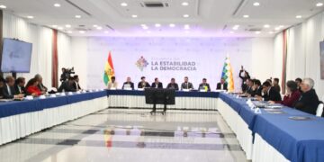Encuentro en Casa Grande del Pueblo.