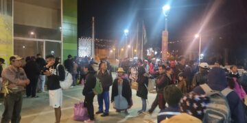 Largas filas se formaron en la línea Verde, así como otras estaciones de la estatal.
