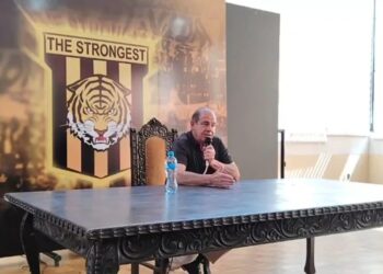 Sergio Asbún en conferencia de prensa