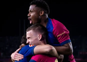Jugadores del Barcelona celebran un gol