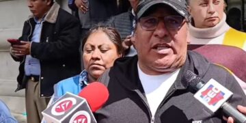 Los choferes declaran cuarto intermedio en el paro indefinido.