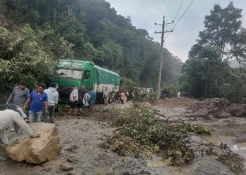 El derrumbe a la altura de la localidad de Locotal.