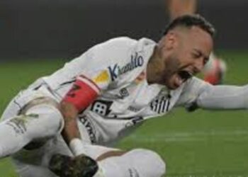 Neymar luego de lesionarse