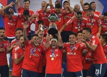 Independiente cuando alzó su segunda sudamericana en 2017