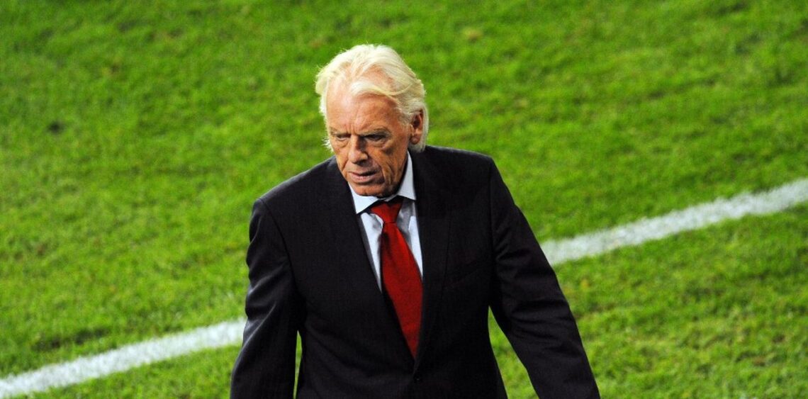 Leo Beenhakker en su etapa de entrenador