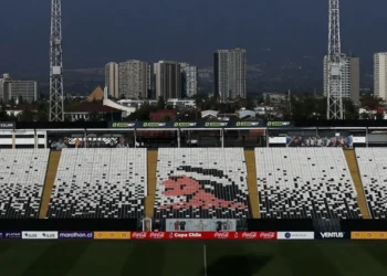 Estadio Monumental Julio Martínez Prádanos