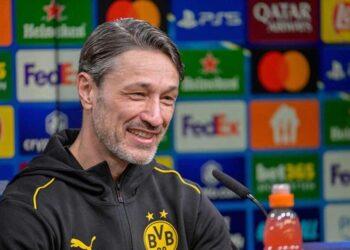 Niko Kovač en coferencia de prensa