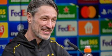 Niko Kovač en coferencia de prensa