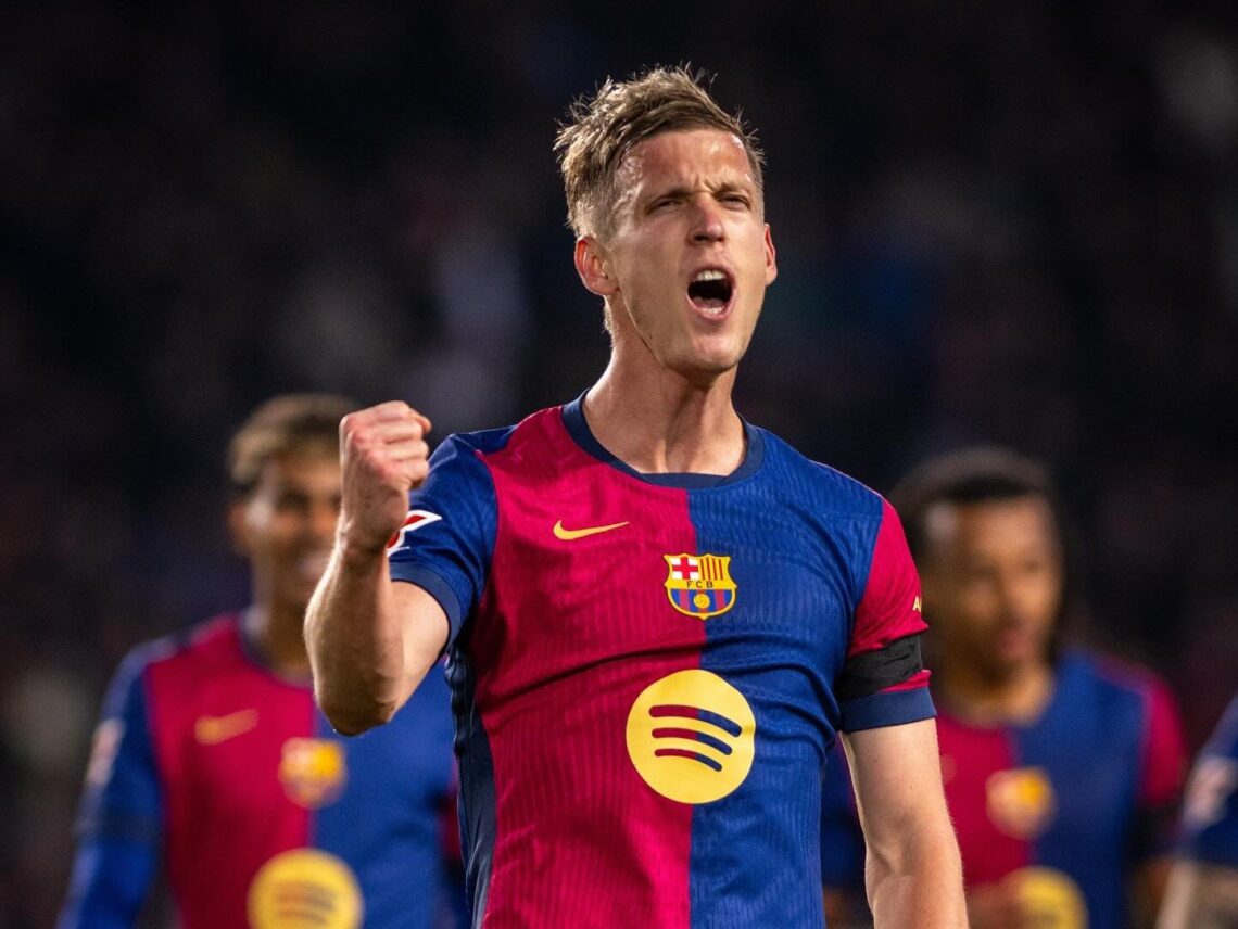 Dani Olmo celebrando un gol con el Barcelona