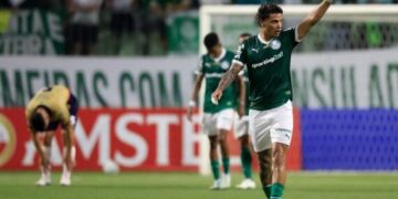 Richard Ríos celebra el gol de Palmeiras