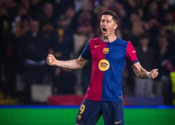 Lewandowski en su último partido contra el Dortmund
