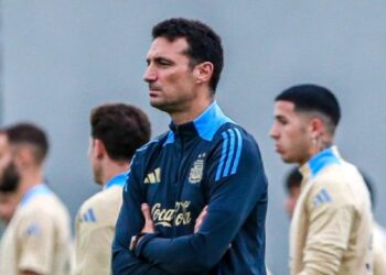 Lionel Scaloni durante un entrenamiento de Argentina